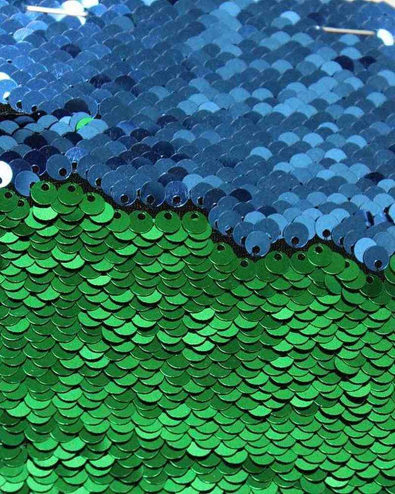 CARNIVAL Color Changing Sensory Wall Reversible Sequin Fabric, 52 Inch. in Width Green Teal Fabrics Star