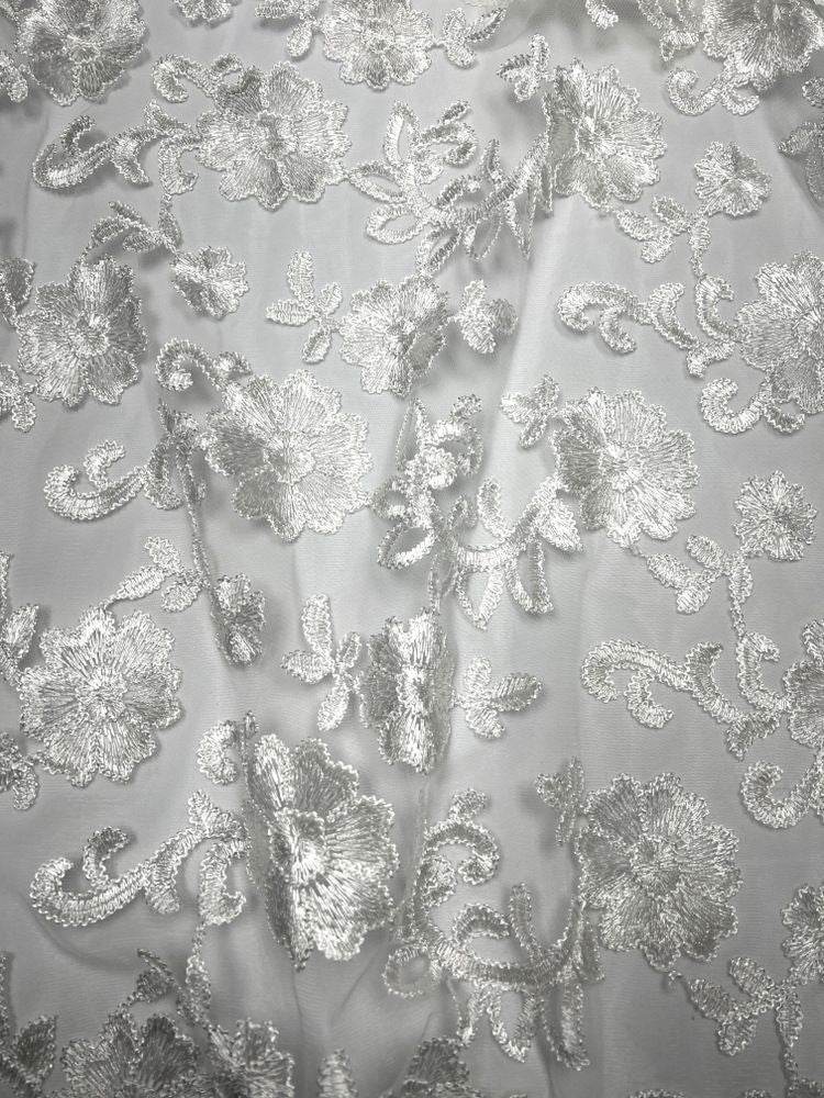DE JENEIRO Lace Fabric, 54 Inch. in Width Ivory Fabrics Star